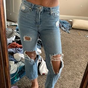 Light blue ripped jeans